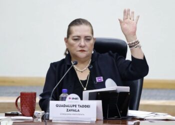 El INE 'bajará' a ganadores sin 8 de promedio escolar