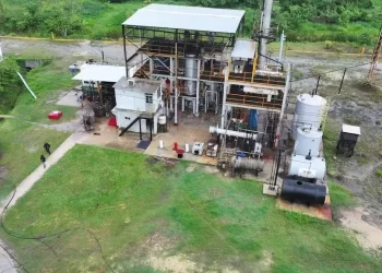 Encuentran minirrefinería de 'huachicol' en Veracruz