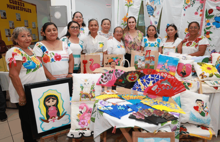 Promueve Gobierno de Isla Mujeres el emprendimiento femenino a través de cursos municipales