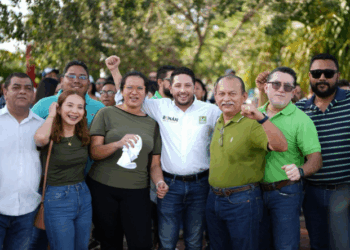 Celebra Renán Sánchez un año de triunfo junto al pueblo