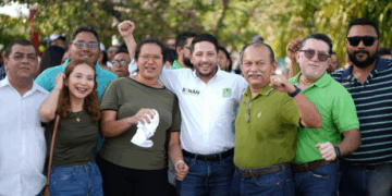 Celebra Renán Sánchez un año de triunfo junto al pueblo