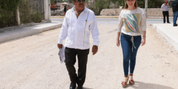 Constata avances Atenea Gómez en obras en la colonia La Loma de Ciudad Mujeres