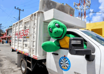 Continua Gobierno de Isla Mujeres con el Programa Permanente de Descacharrización