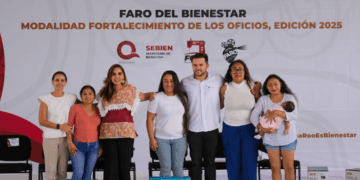 Mara Lezama empodera a más mujeres de Benito Juárez con la entrega de 300 máquinas de coser