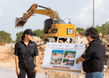Arranca Estefanía Mercado pavimentación que conecta Villas del Sol con el corazón de Playa del Carmen