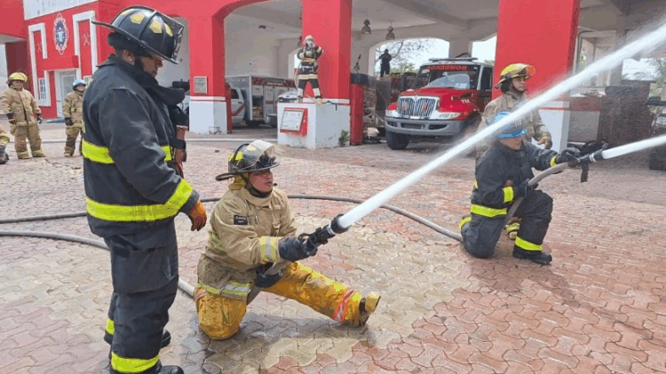 Fortalece Estefanía Mercado estrategias de coordinación ante emergencias