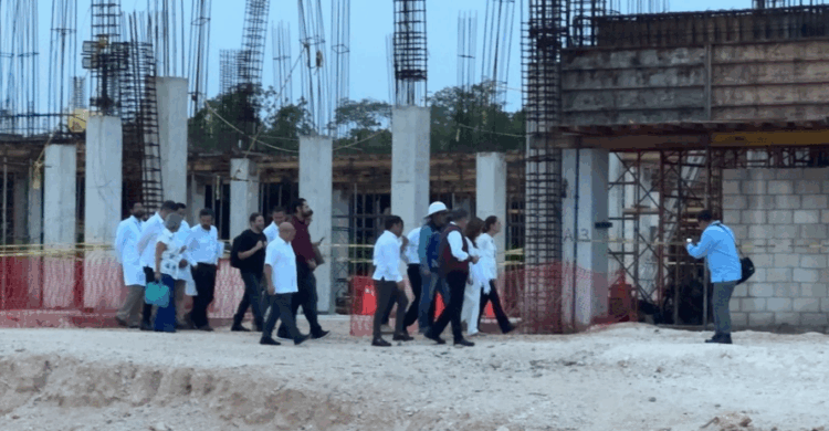 Claudia Sheinbaum arriba a Quintana Roo