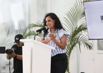 Violencia política contra la mujer en razón de género