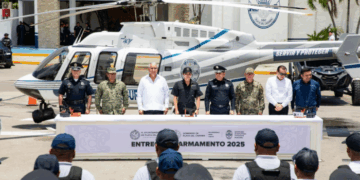 Marca Gobierno de Estefanía Mercado un antes y un después en seguridad con histórica entrega de armamento en Playa del Carmen