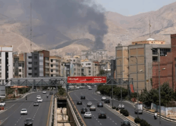 Reabre Irán la mitad de su espacio aéreo tras ’12 días de guerra’ con Israel y ataques de Trump