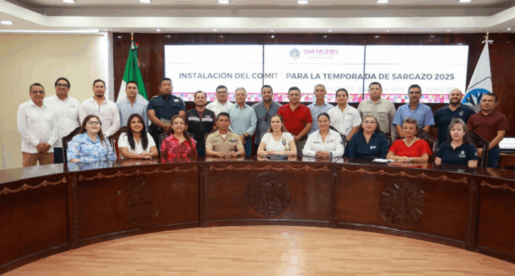 Instala Gobierno de Isla Mujeres Comité para la Temporada de Sargazo 2025