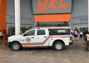 Protección Civil suspende supermercado ‘Chedraui’ de Playa del Carmen