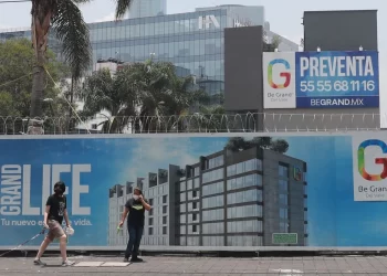 Invierten ahorros Afore de trabajadores en casas impagables para ellos