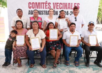Instala Gobierno de Isla Mujeres Comités Vecinales en Zona Agrícola y el poblado de Francisco May