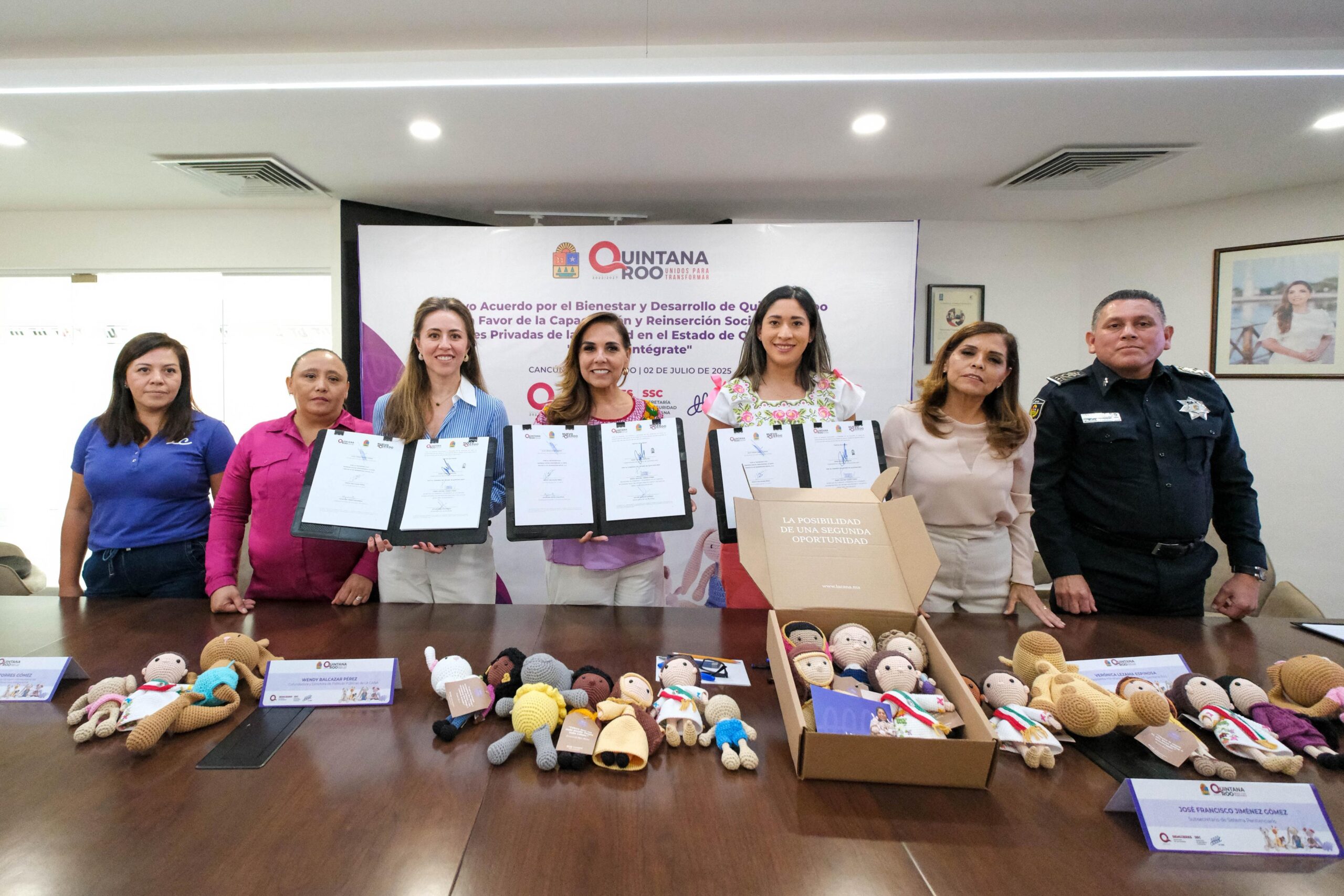 Mara Lezama impulsa reinserción social de mujeres con capacitación y empleo en Cancún