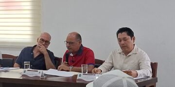 Regidor critica construcción de edificios fuera de ley en Tulum