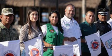 Blanca Merari da banderazo al Operativo Vacacional Verano 2025