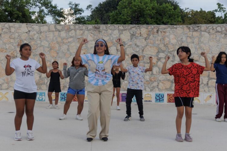 Promueve Gobierno Municipal desarrollo integral de juventudes de Ciudad Mujeres con clases gratuitas de baile y danza
