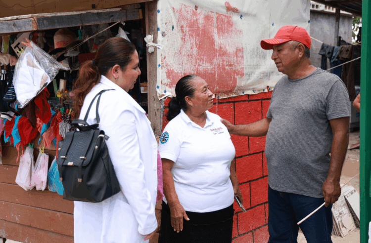 Acerca Gobierno de Isla Mujeres servicios de salud a personas vulnerables a través del Programa Médico en tu Casa