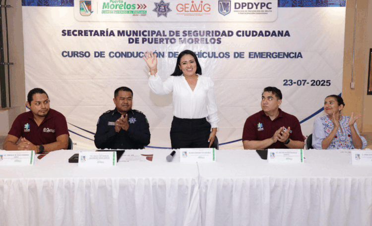 27 operadores de Puerto Morelos concluyen Curso de Capacitación de Conducción de Vehículos de Emergencia