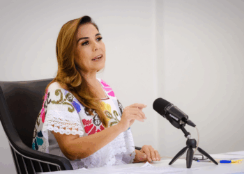 Mara Lezama anuncia recategorización de la clínica del ISSSTE de Chetumal y nueva Unidad de Medicina Familiar en Playa del Carmen
