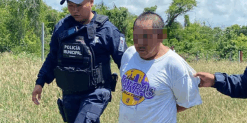 Detienen a un hombre por matar un venado en Xcalcoco