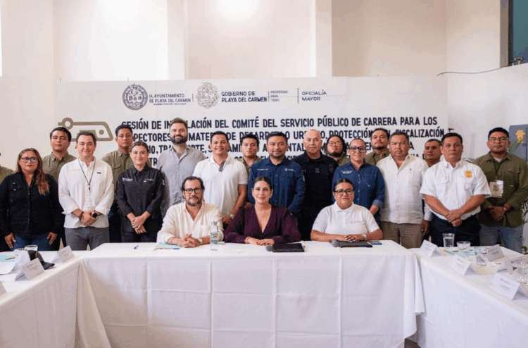Instala Estefanía Mercado el Comité del Servicio Público de Carrera para Inspectores en Playa del Carmen