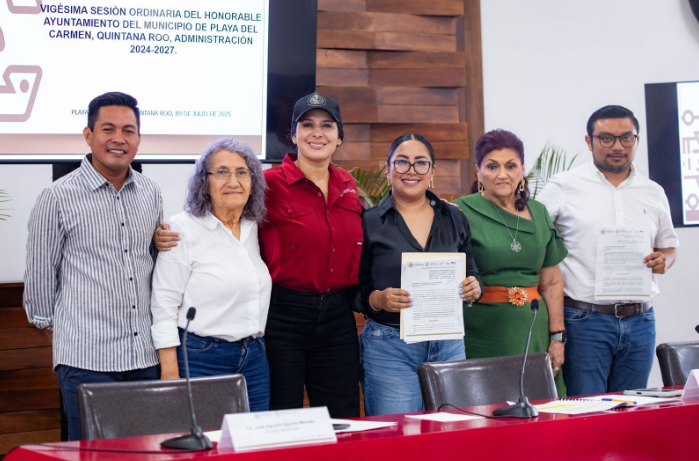 Cabildo aprueba estímulos fiscales y declara el Teatro de la Ciudad recinto oficial para conmemorar el 32 aniversario de Playa del Carmen