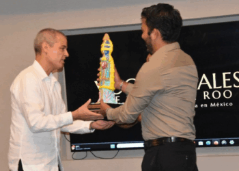 Recibe el Dr. Sergio Cruz galardón de la CONCAAM