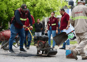Ana Paty Peralta refuerza mantenimiento vial en Cancún