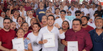 Anuncia Gino Segura más de 12 mil firmas para solicitar la cancelación del cuarto muelle en Cozumel