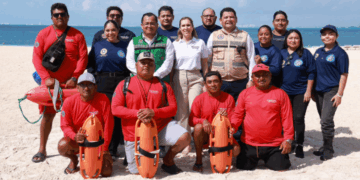 Refuerza Gobierno de Municipal operativos de seguridad en playas de Isla Mujeres