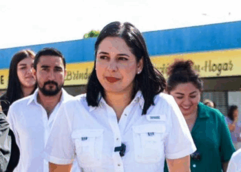 Lanza Estefanía Mercado contundente mensaje en defensa de la juventud y denuncia ataques sistemáticos en redes sociales