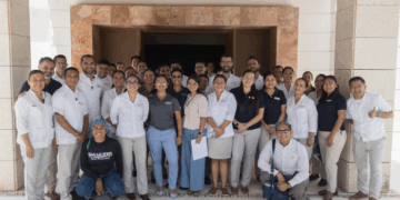 Refuerza Gobierno de Isla Mujeres protección de las tortugas marinas con pláticas de sensibilización al sector hotelero