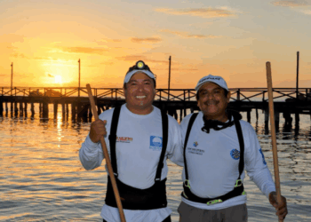 Redobla Gobierno Municipal trabajos para mantener las playas de Isla Mujeres libres de sargazo