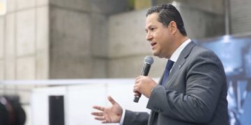 Insisten senadores de Morena en investigar desvío millonario de Sinhue Rodríguez