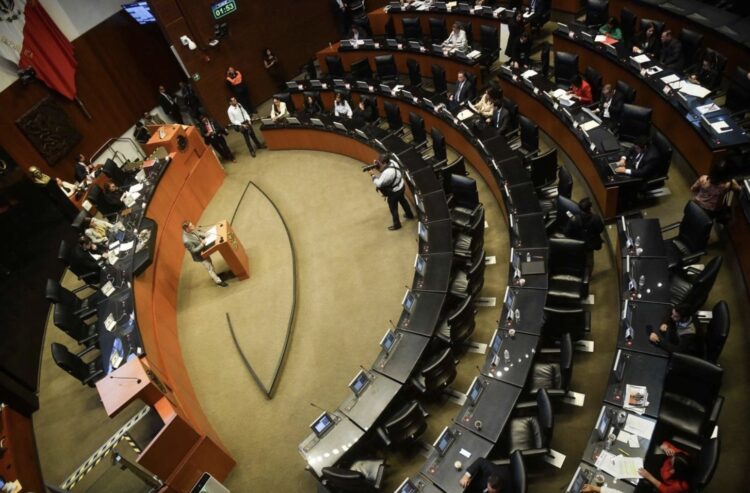 Comisión Permanente recibe iniciativa del Ejecutivo sobre combate a la extorsión