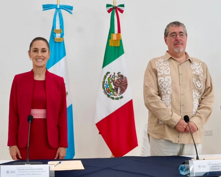 Inicia Sheinbaum encuentro con Arévalo