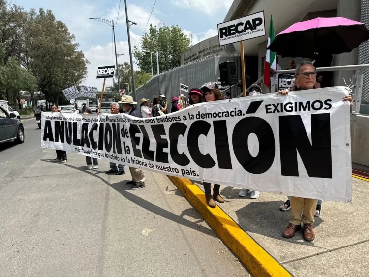 Aplaza TEPJF sesión para desahogar últimos asuntos del proceso judicial