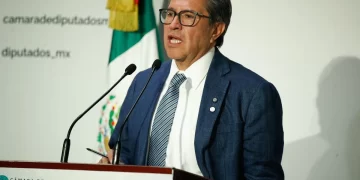 Reforma electoral propuesta por Sheinbaum se discutirá en febrero de 2026: Monreal