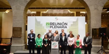 Plantea PVEM reducir 50% financiamiento a partidos; condiciona reparto equitativo