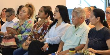 Imparten capacitación a 50 emprendedores y artesanos de Puerto Morelos