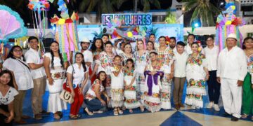 Isla Mujeres celebra con fe y tradición las fiestas patronales en honor a la Virgen de la Asunción