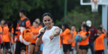 Cumple Ana Paty Peralta con el rescate de espacios deportivos