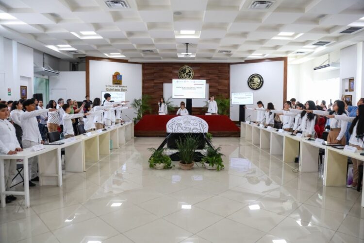 Gobierno de Playa del Carmen instala el Cabildo Adolescente 2025, un espacio de participación y liderazgo