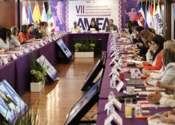 Advierte presidenta del TEPJF aumento de violencia política de género