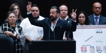 Morena: Reforma electoral no busca debilitar al INE; asegura habrá apertura a todas las voces