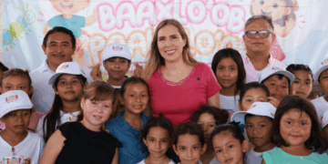 Visita Atenea Gómez el Curso de Verano “Baaxlo’ob Paalalo’ob” de Zona Continental