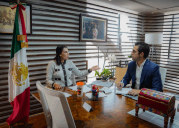 Gino Segura y Josefina Rodríguez analizan temas prioritarios para el turismo