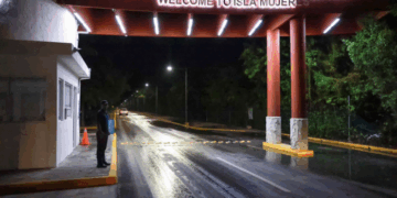 Gobierno de Isla Mujeres concluye modernización del alumbrado público en la carretera Punta Sam-Costa Mujeres